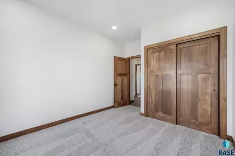 1509 W River Bend Cir, Brandon, SD 57005 photo 22