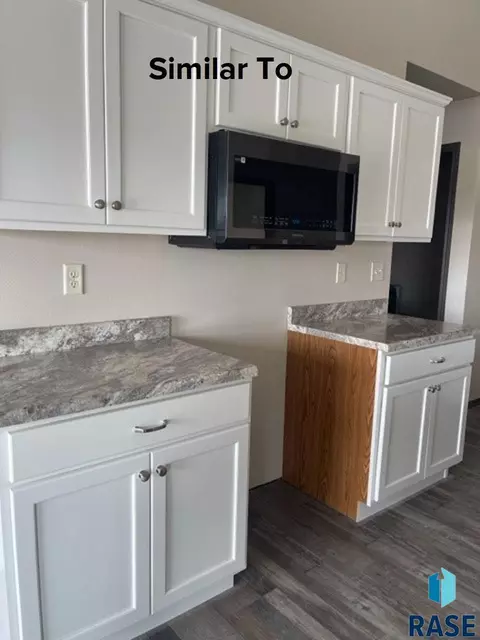 6903 E Brooks Edge Pl, Sioux Falls, SD 57110 photo 6
