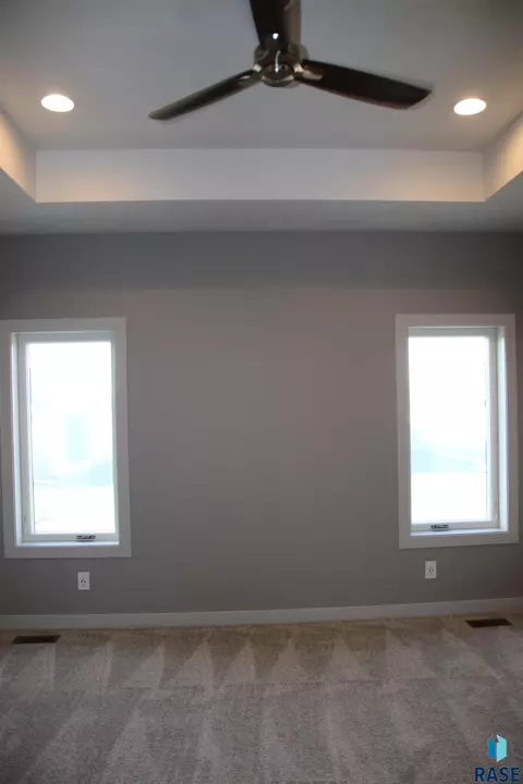 5309 E 64th St, Sioux Falls, SD 57108 photo 14
