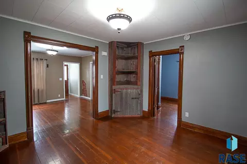 104 E 3rd St, Dell Rapids, SD 57022 photo 8