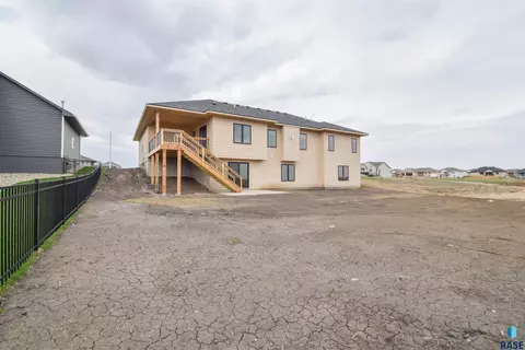 2825 S Moss Stone Ave, Sioux Falls, SD 57110 photo 63