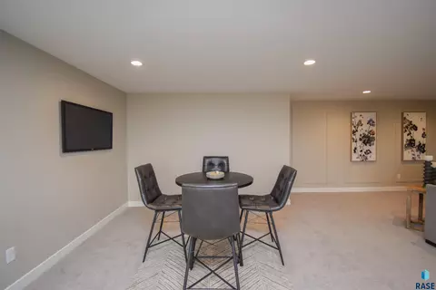 2825 S Moss Stone Ave, Sioux Falls, SD 57110 photo 44