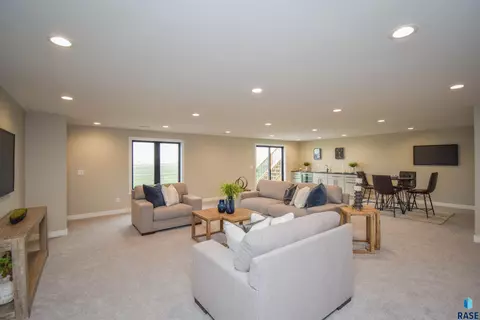 2825 S Moss Stone Ave, Sioux Falls, SD 57110 photo 37
