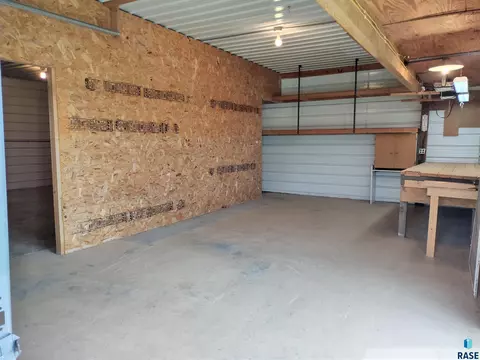 116 E 4th Ave, Miller, SD 57362 photo 2