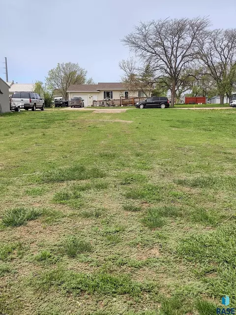 116 E 4th Ave, Miller, SD 57362 photo 23