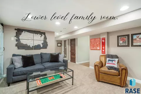 201 E 24th St, Sioux Falls, SD 57105 photo 21