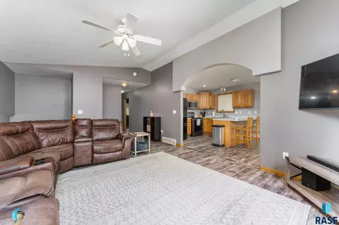310 W 5th St, Tea, SD 57064 photo 6