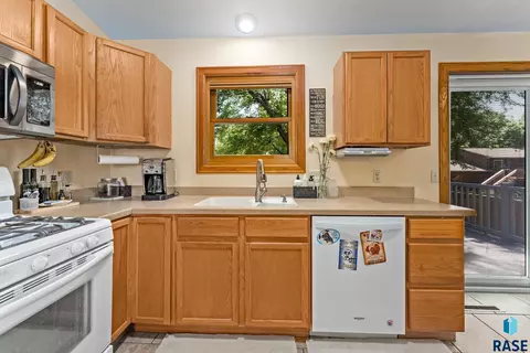 431 W Charish St, Tea, SD 57064 photo 9