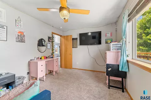 1408 W Creekside Dr, Brandon, SD 57005 photo 22