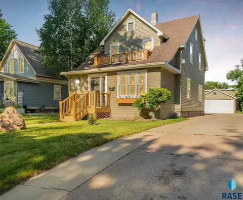 831 S Dakota Ave, Sioux Falls, SD 57104