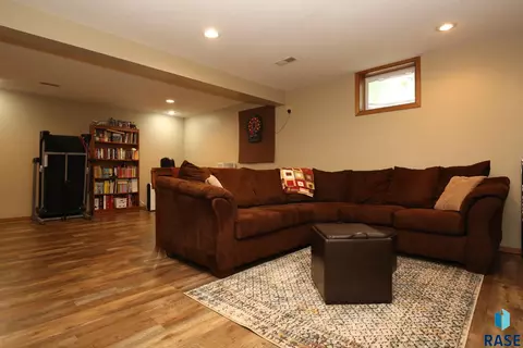 26728 481st St, Brandon, SD 57005 photo 21
