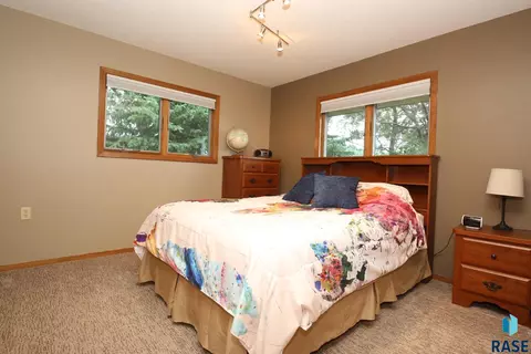 26728 481st St, Brandon, SD 57005 photo 18