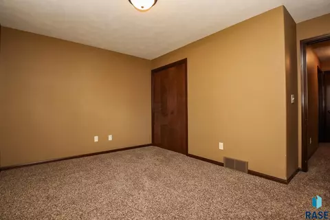 207 W Ivy Rd, Tea, SD 57064 photo 14