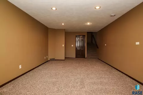 207 W Ivy Rd, Tea, SD 57064 photo 10