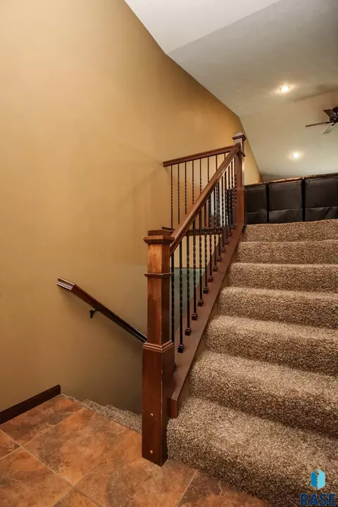 207 W Ivy Rd, Tea, SD 57064 photo 3