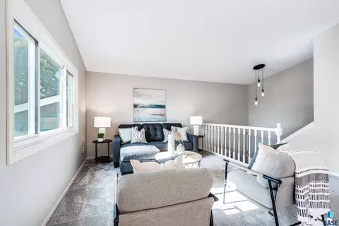 620 N Poplar Ave, Tea, SD 57064 photo 4