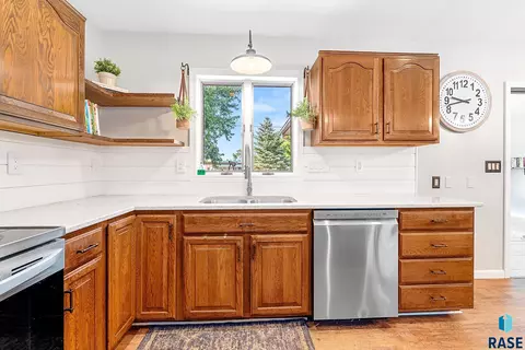 440 E Lightner Ave, Salem, SD 57058 photo 9