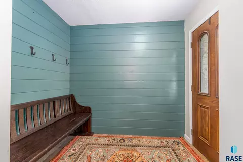 440 E Lightner Ave, Salem, SD 57058 photo 3