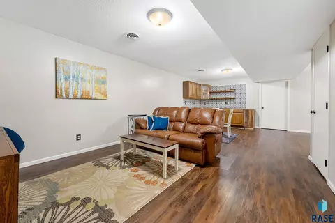 440 E Lightner Ave, Salem, SD 57058 photo 25