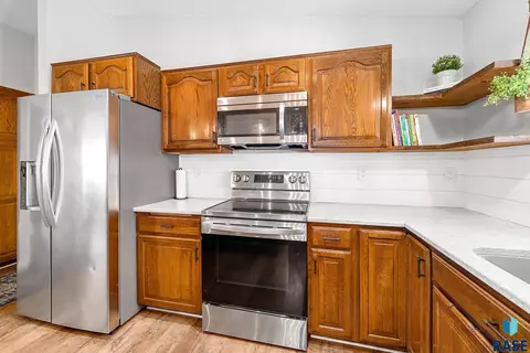 440 E Lightner Ave, Salem, SD 57058 photo 8