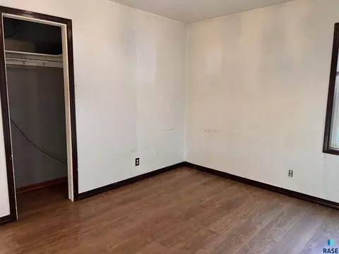 729 S Dewald St, Freeman, SD 57029 photo 19
