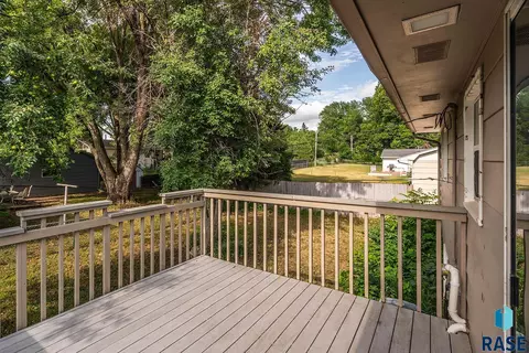 3800 E Ronning Dr E, Sioux Falls, SD 57103 photo 23