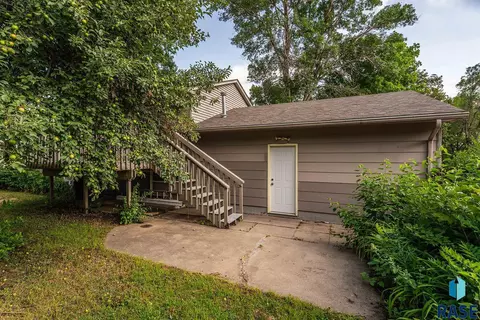 3800 E Ronning Dr E, Sioux Falls, SD 57103 photo 18