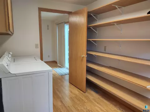 124 E 2nd Ave, Miller, SD 57362 photo 15