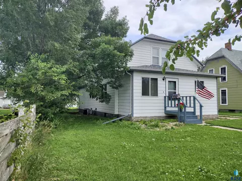 124 E 2nd Ave, Miller, SD 57362 photo 54