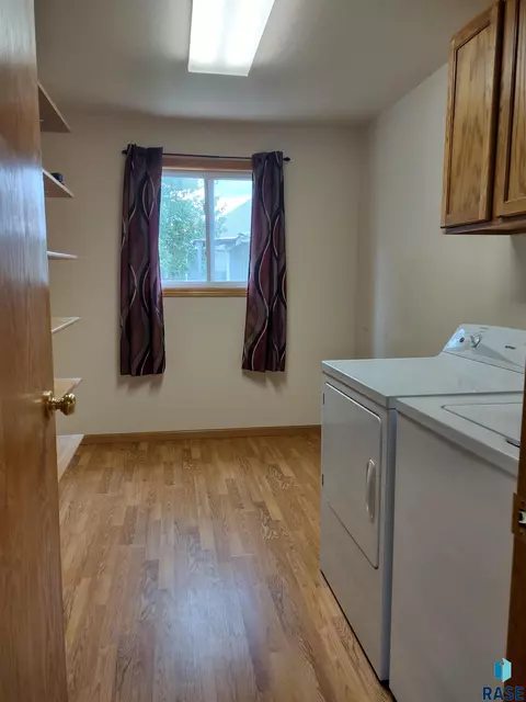 124 E 2nd Ave, Miller, SD 57362 photo 14