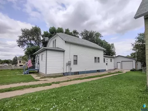124 E 2nd Ave, Miller, SD 57362 photo 35