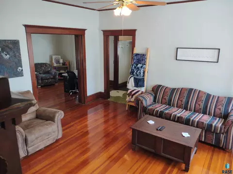411 E 1st Ave, Miller, SD 57362 photo 8