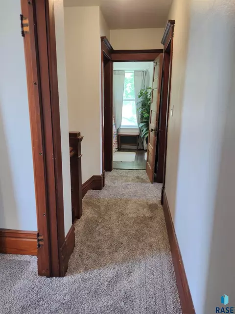 411 E 1st Ave, Miller, SD 57362 photo 31