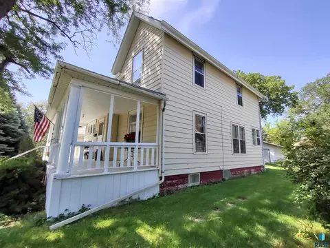 411 E 1st Ave, Miller, SD 57362 photo 68