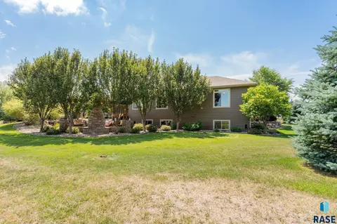 3700 E Wakefield Cir, Sioux Falls, SD 57103 photo 35