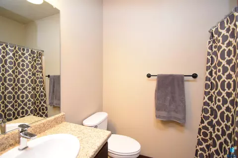 505 W High Pointe St, Tea, SD 57064 photo 26