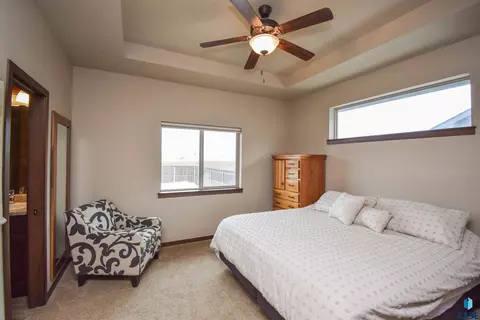 505 W High Pointe St, Tea, SD 57064 photo 17