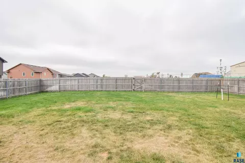 505 W High Pointe St, Tea, SD 57064 photo 49