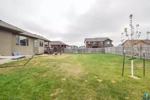 505 W High Pointe St, Tea, SD 57064 photo 46