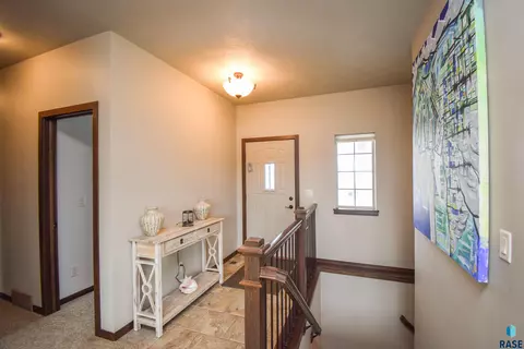 505 W High Pointe St, Tea, SD 57064 photo 6
