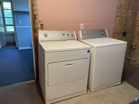 160 E Main St, Canova, SD 57321 photo 27