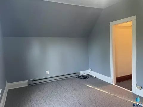 160 E Main St, Canova, SD 57321 photo 13