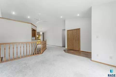 804 E Jane Ln, Sioux Falls, SD 57108 photo 5