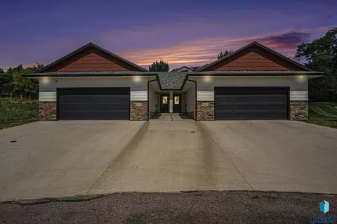 1403 S Lighthouse Pl, Sioux Falls, SD 57103 photo 25