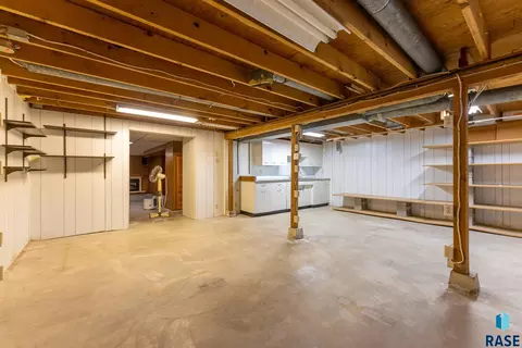 1409 E 17th St, Sioux Falls, SD 57104 photo 40