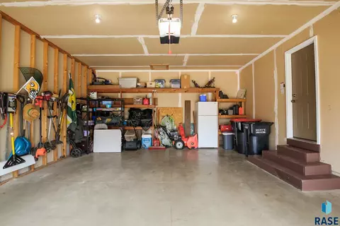 508 N Maple Ave, Brandon, SD 57005 photo 19