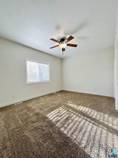 117 E Switch Grass Trl, Brandon, SD 57005 photo 20