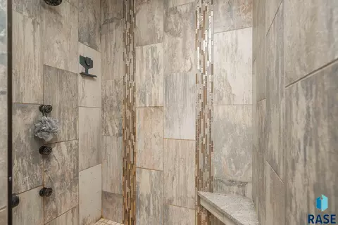 901 S 5th Ave, Brandon, SD 57005 photo 26
