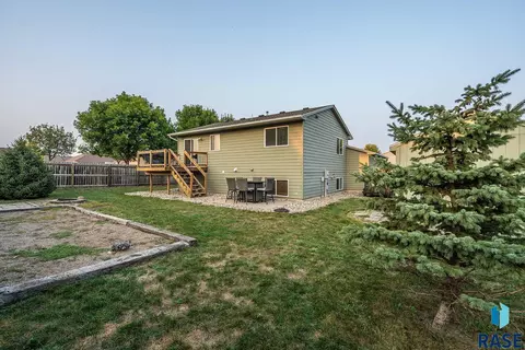 825 Atkins Dr, Tea, SD 57064 photo 18
