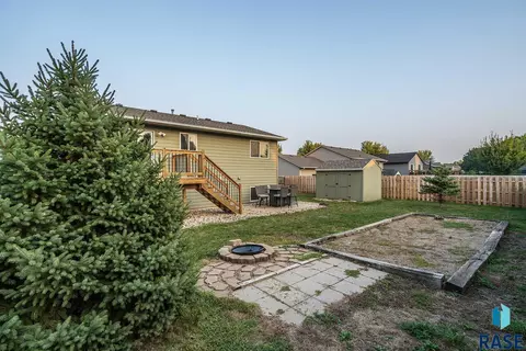 825 Atkins Dr, Tea, SD 57064 photo 20